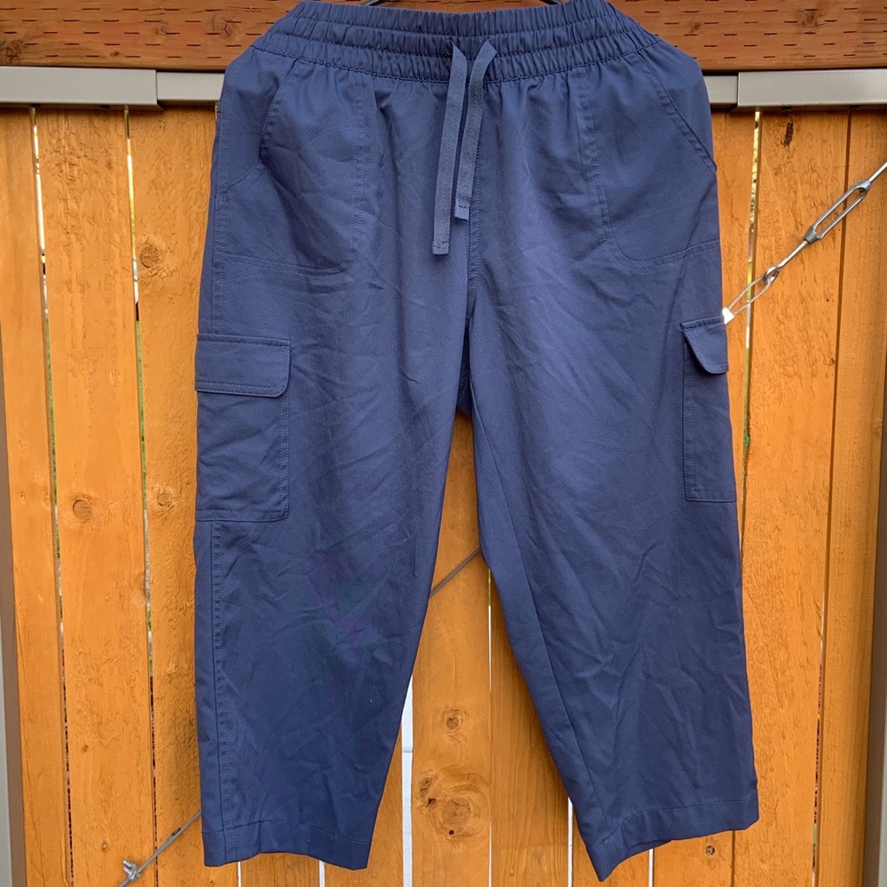 St. John’s Bay Active Lightweight Blue Capri Pants